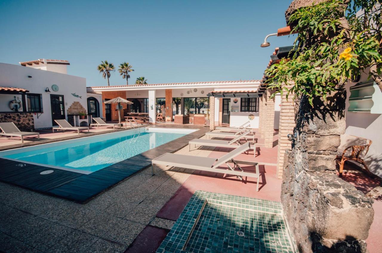 Miramar Boutique Apartments Adults Only كوراليهو المظهر الخارجي الصورة