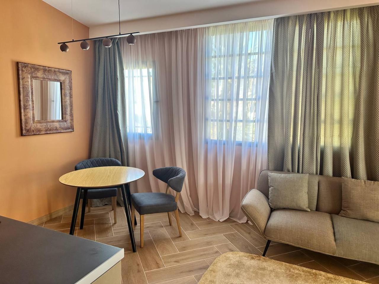 Miramar Boutique Apartments Adults Only كوراليهو المظهر الخارجي الصورة
