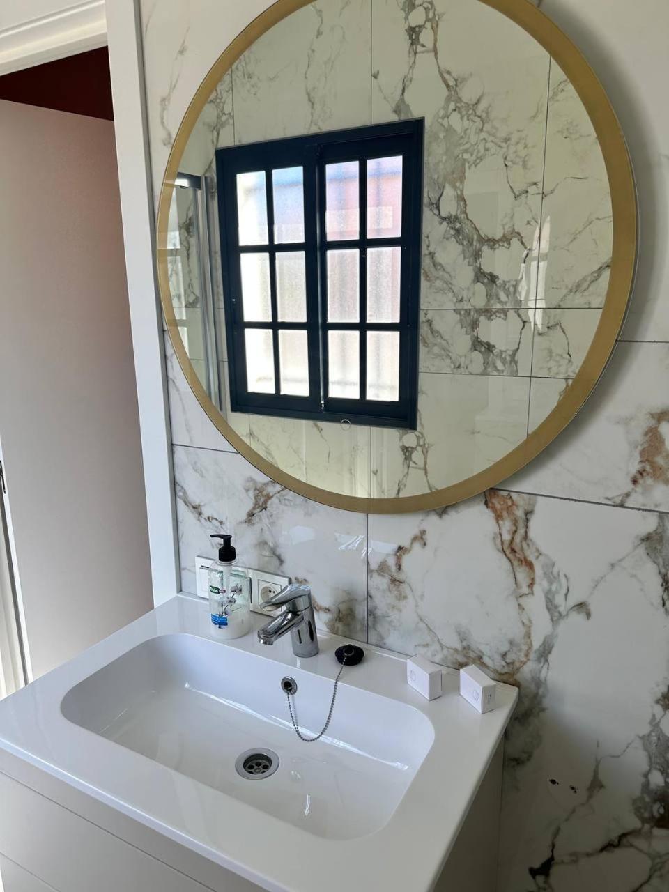 Miramar Boutique Apartments Adults Only كوراليهو المظهر الخارجي الصورة
