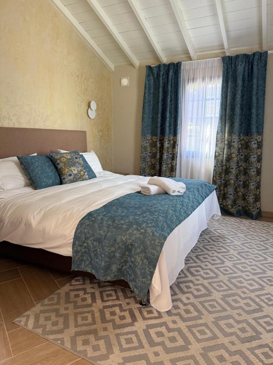 Miramar Boutique Apartments Adults Only كوراليهو المظهر الخارجي الصورة